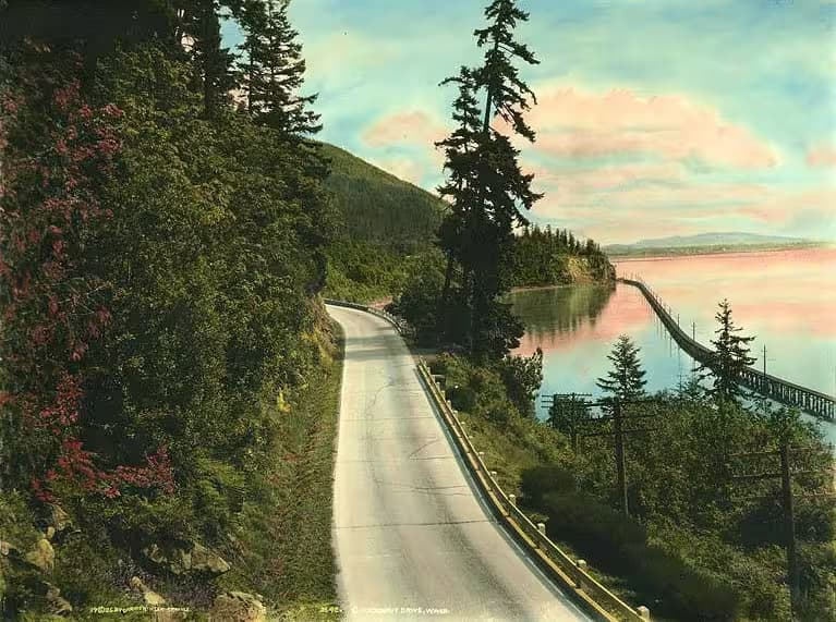 Chuckanut Drive along Chuckanut Bay
